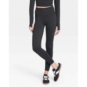 Women's Seamless High-Rise 7/8 Leggings - All in Motion™ Black Size Medium